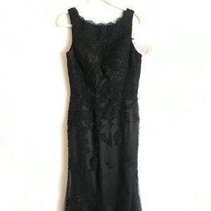 La Perle Lace Overlay Evening Gown Size 10 NWT